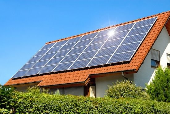 Comment fonctionnent les panneaux photovoltaïques ?