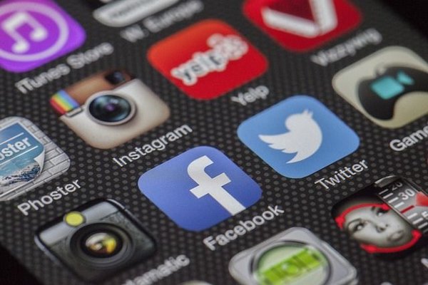 B2B : quelle stratégie de social média choisir ?